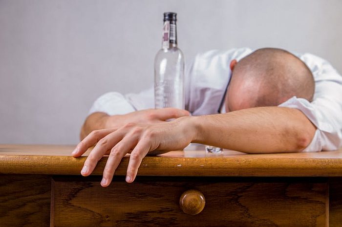man alcohol hangover