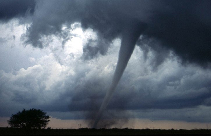 tornado cyclone